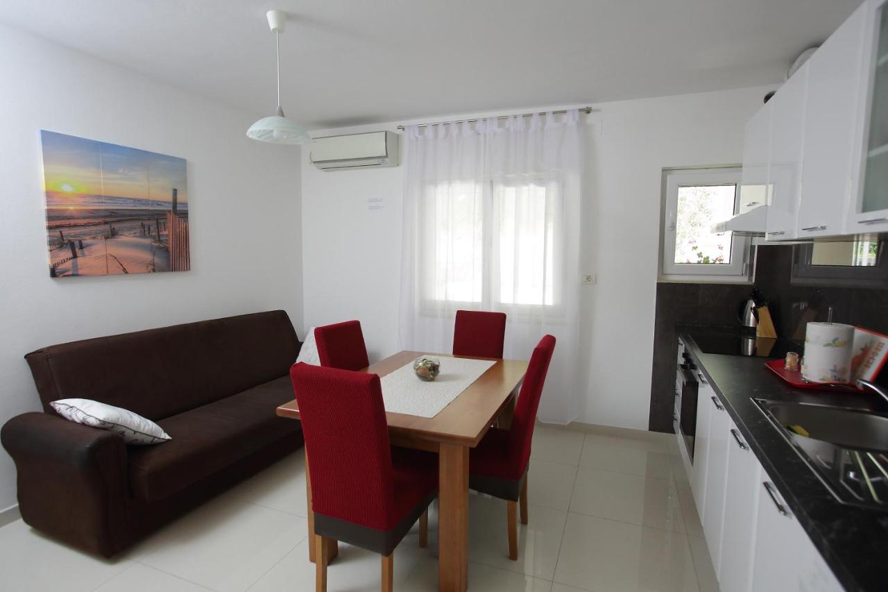 Apartman Luka Сплит Екстериор снимка