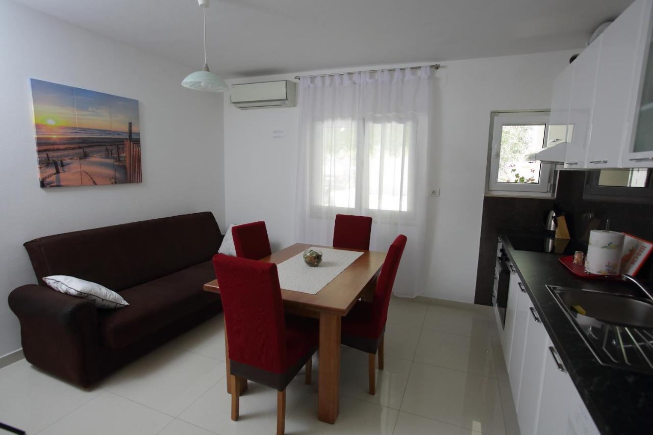 Apartman Luka Сплит Екстериор снимка