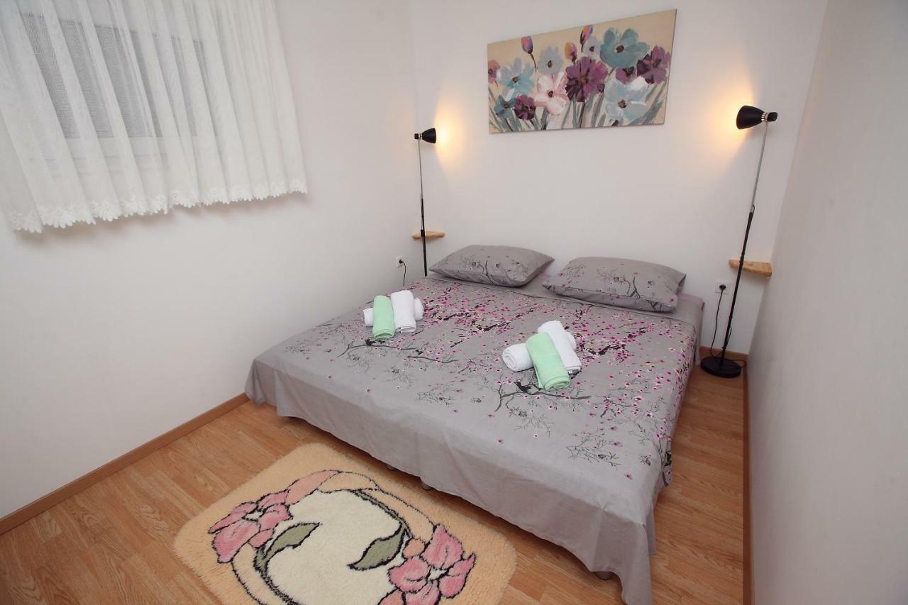 Apartman Luka Сплит Екстериор снимка