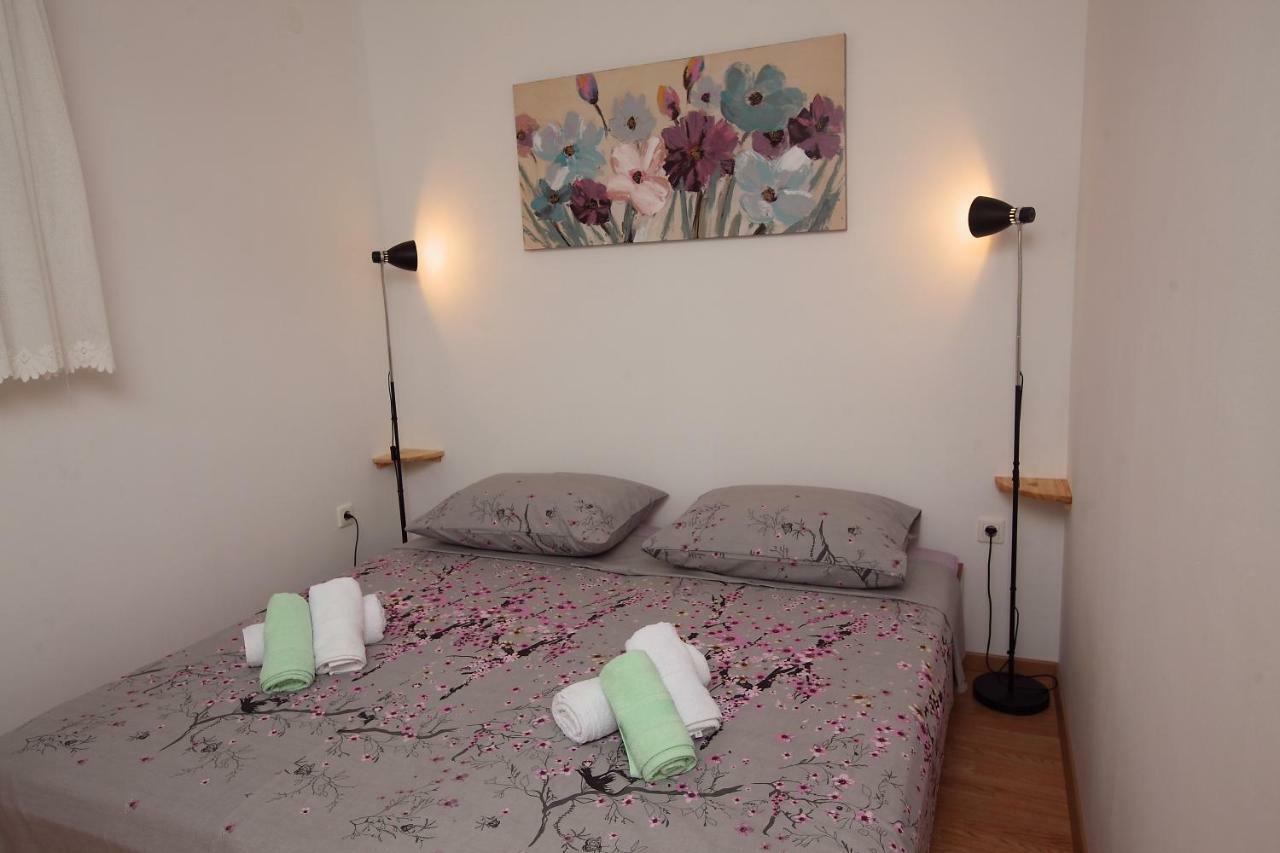 Apartman Luka Сплит Екстериор снимка