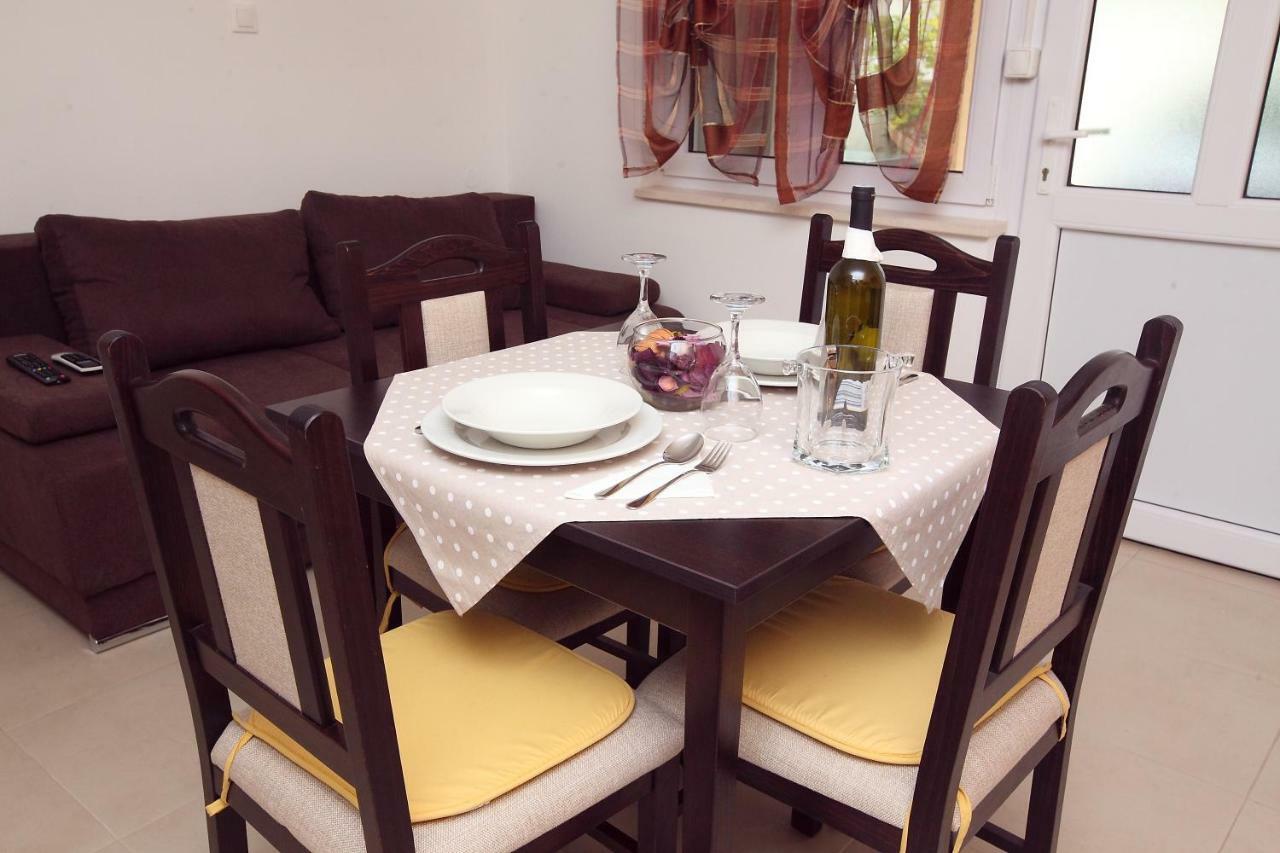 Apartman Luka Сплит Екстериор снимка