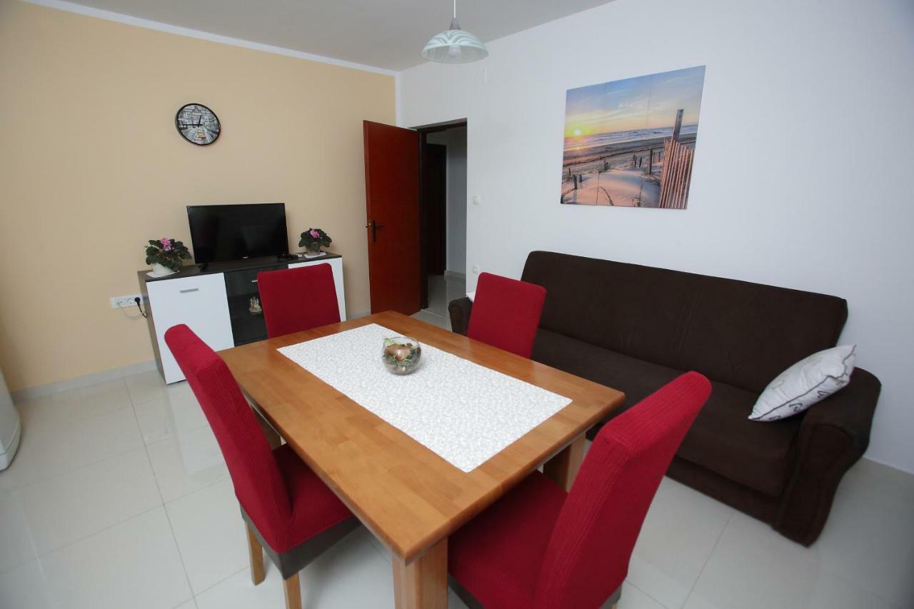 Apartman Luka Сплит Екстериор снимка