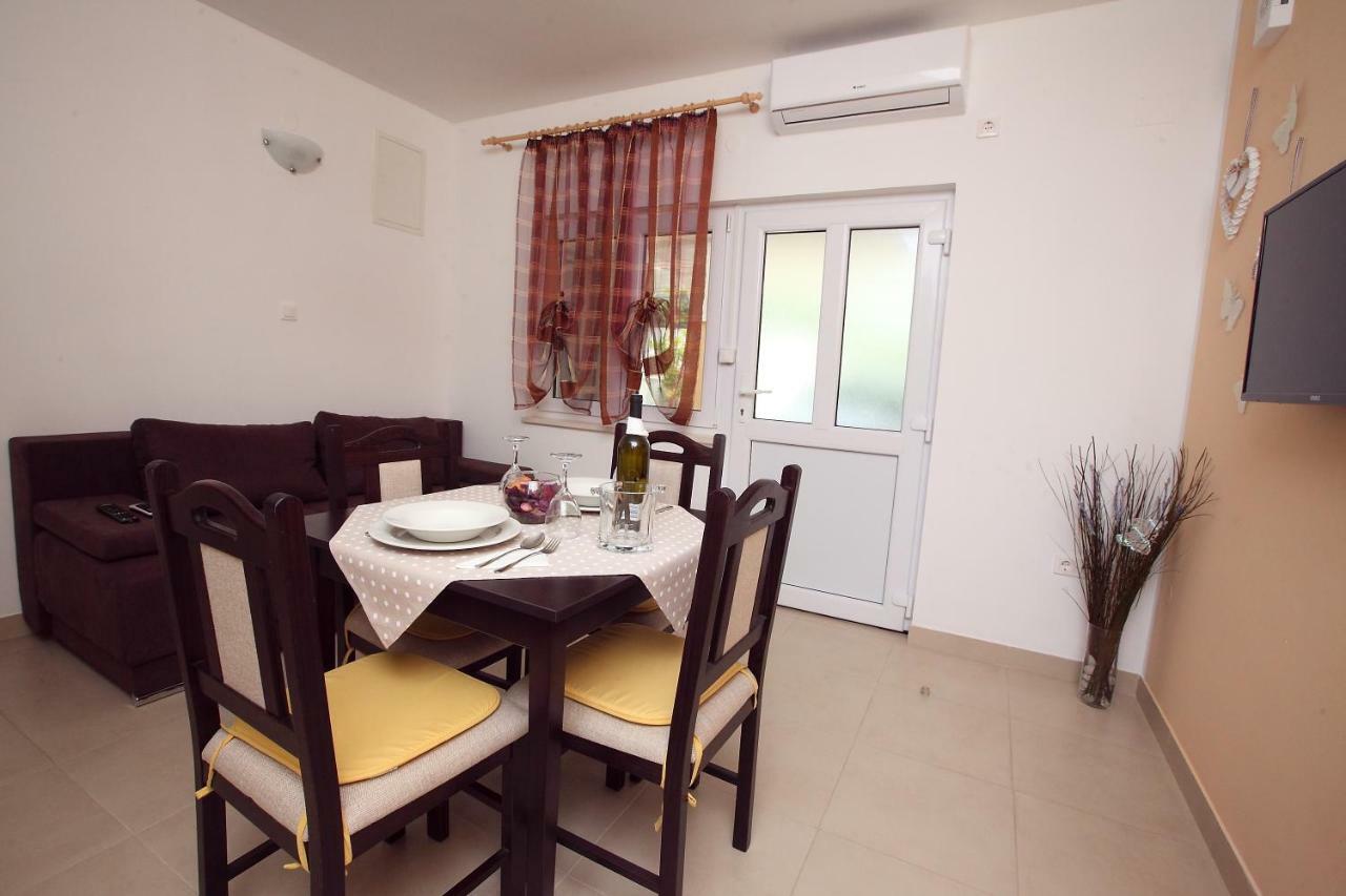 Apartman Luka Сплит Екстериор снимка